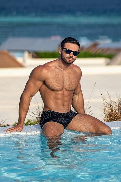 Cristian Hott  MILANO 3299610356